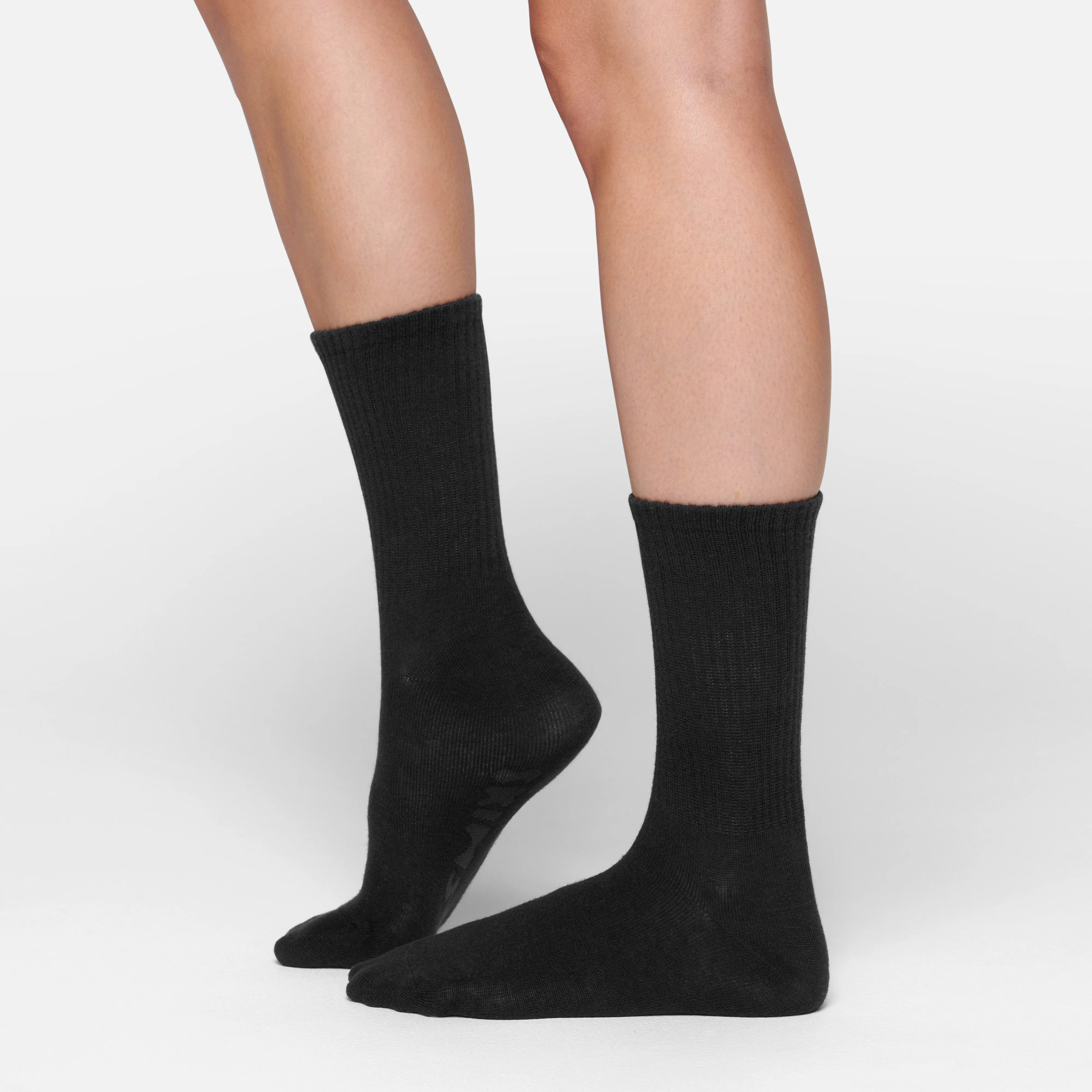 COTTON ACTIVE CREW SOCK | SOOT