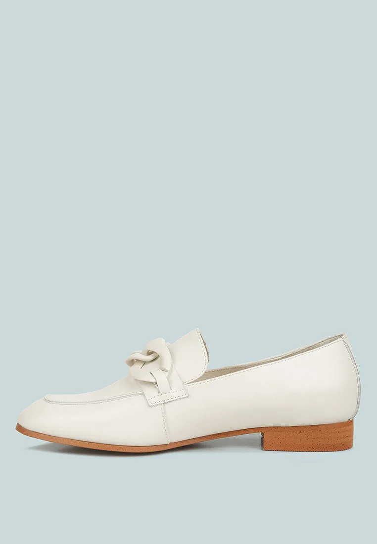 MERVA Chunky Chain Leather Loafers in off White